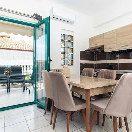 Apartmanhotel Azure Bliss 4*