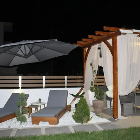 Aparthotel Azure Bliss *