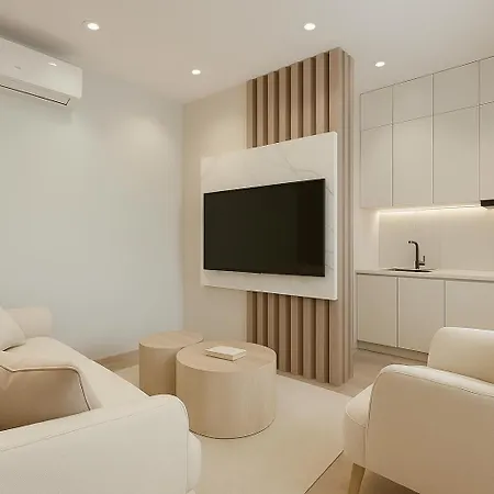 Azure Bliss Aparthotel *