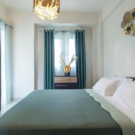 Azure Bliss Aparthotel 4*