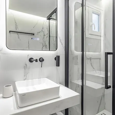 Azure Bliss Aparthotel