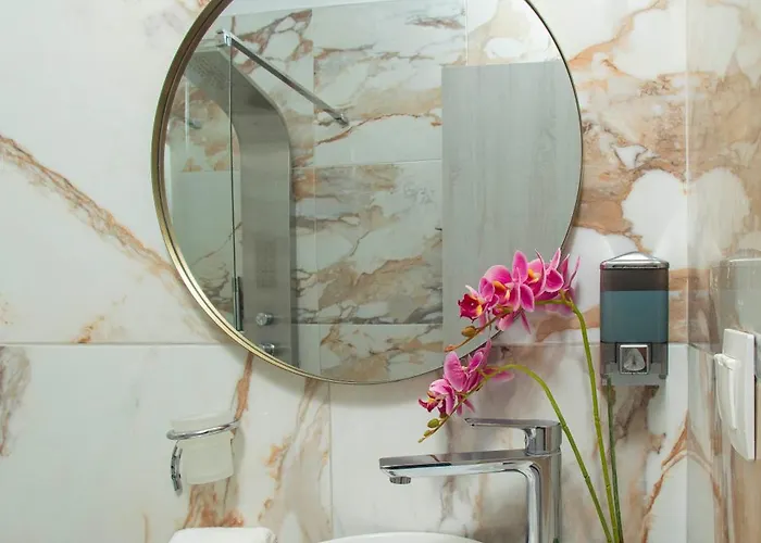 Apartahotel Azure Bliss 4*