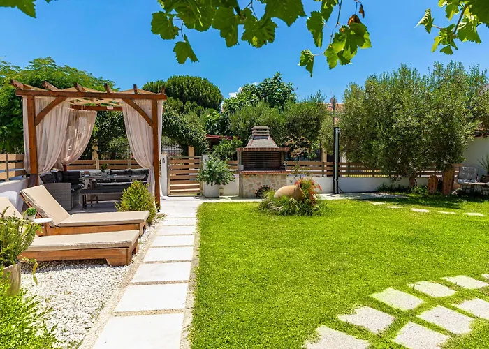 Azure Bliss Apartahotel Nikiti (Sithonia)